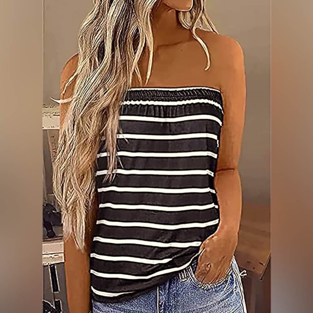 Relax Black and White Striped Tube Top